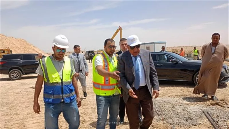  زيارة ميدانية مفاجئة..وزير الكهرباء يتفقد أعمال مشروع الربط الكهربائي المصري السعودي