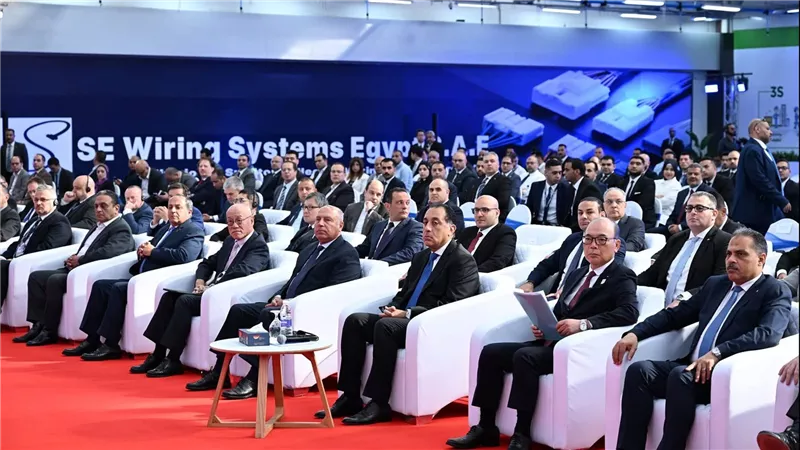 رئيس الوزراء يشهد افتتاح مصنع “سوميتومو” الجديد لضفائر السيارات بالعاشر من رمضان