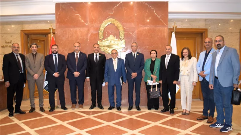 غرفة القاهرة تناقش خطة تنموية لمراكز تنمية الموارد البشرية وفق رؤية مصر 2030  