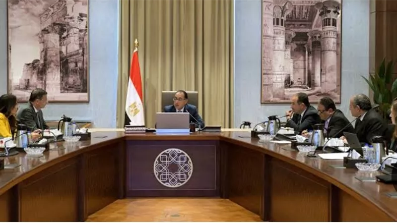 مجلس الوزراء يتحرك لحل أزمة “شهادة الحلال