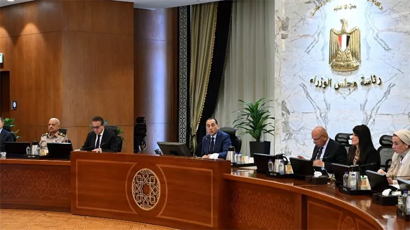 الاجتماع الـ45 لمجلس الوزراء برئاسة مدبولي: قرارات جديدة لتعزيز الاستثمار، تطوير الموانئ، ودعم الشباب