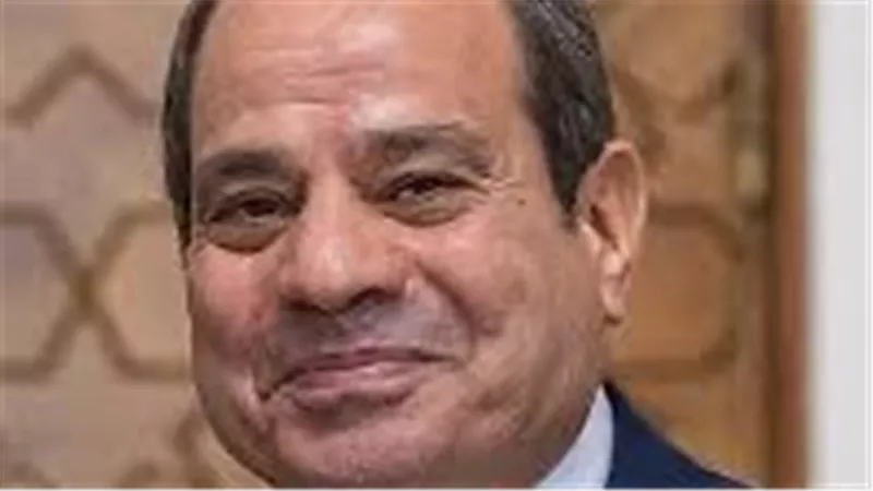 الرئيس السيسي يهنئ الشعب المصري والأمة الإسلامية بحلول عيد الأضحى المبارك