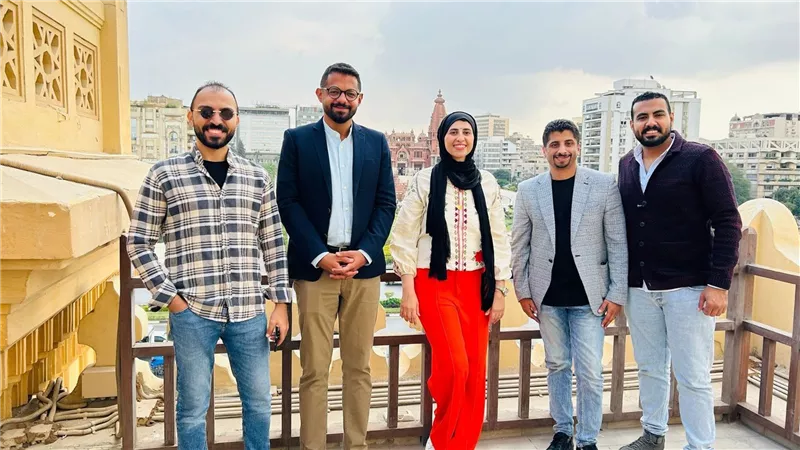 قمة التعليم المجتمعي الأولى تختتم أعمالها بحضور حكومي ومجتمعي واسع ومشاركة 500 خبير