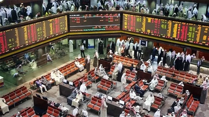 البورصات الخليجية تنتعش في التعاملات الصباحية رغم تصاعد التوتر بين إيران وإسرائيل