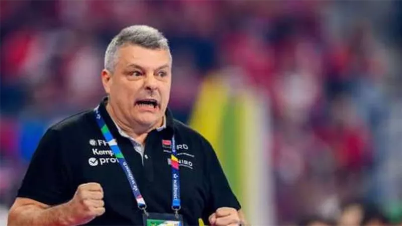 وزير الرياضة يقدّم الإسباني خافيير باسكوال مديرًا فنيًا لمنتخب مصر لكرة اليد