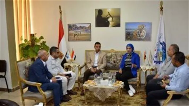 رئيسا جهاز السويس الجديدة والمناطق الحرة يناقشان تطوير المنطقة الحرة للاستثمار بعتاقة