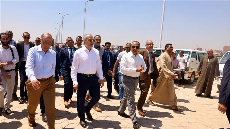 رئيس البنك الزراعي المصري ومحافظ المنيا يوقعان بروتوكول تعاون لتمويل المنتفعين بأراضي أملاك الدولة 