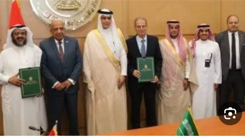وزير الكهرباء يشهد توقيع مذكرة تفاهم لتطوير وتحديث مركز أبحاث الجهد الفائق