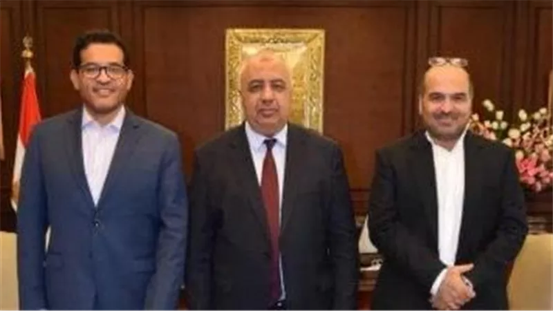 الرئيس التنفيذي الجديد لعرب سات يزور مدينة الإنتاج الإعلامي لبحث آفاق التعاون