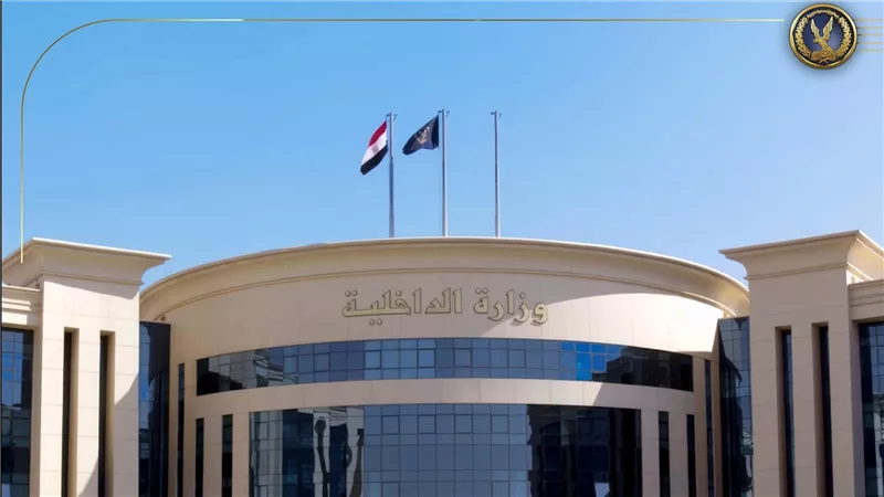 مصدر أمني ينفي مزاعم الإخوان بشأن وفاة محتجز داخل قسم شرطة بالجيزة