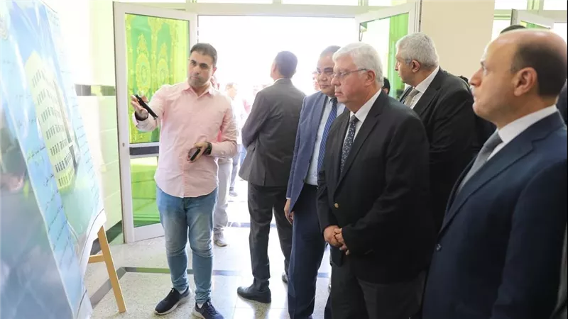 وزير التعليم العالي ومحافظ كفر الشيخ يفتتحان مقر جامعة كفر الشيخ الأهلية