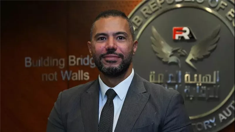 رئيس الوزراء يصدر قرارًا بتعيين محمد صبري نائباً لرئيس البورصة المصرية