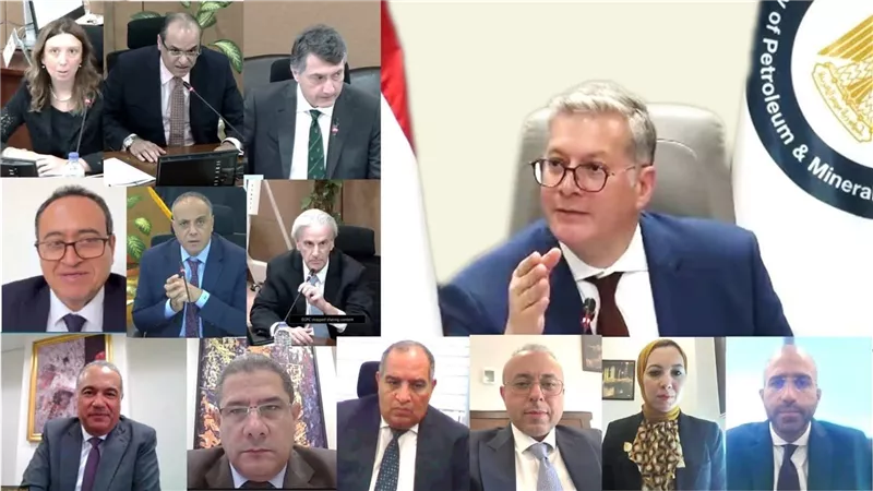 وزارة البترول تعلن اكتشاف بئر بترولي جديد يضيف 3100 برميل مكافئ