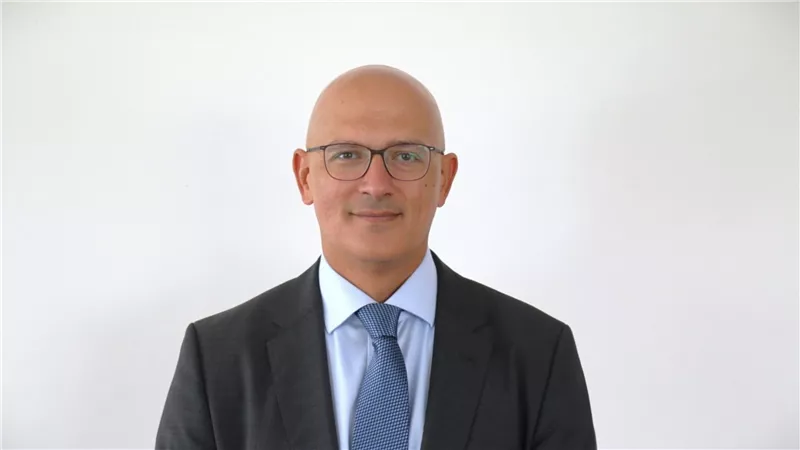 «وزير الاتصالات» يعيّن محمود صفراطه نائبًا لرئيس 
