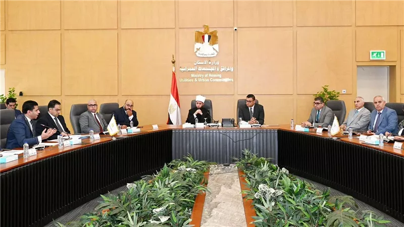 وزراء الإسكان والأوقاف يبحثان تعزيز التعاون في الملفات المشتركة 