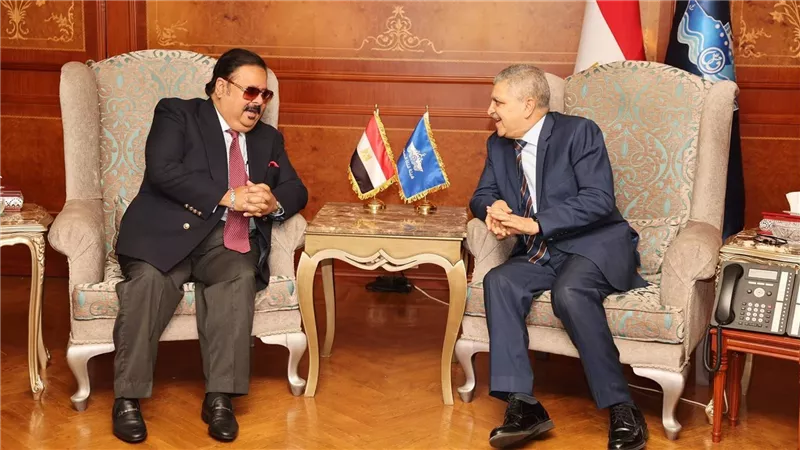 قناة السويس تبحث إنشاء مركز لوجيستي عالمي للأمن الغذائي ببورفؤاد