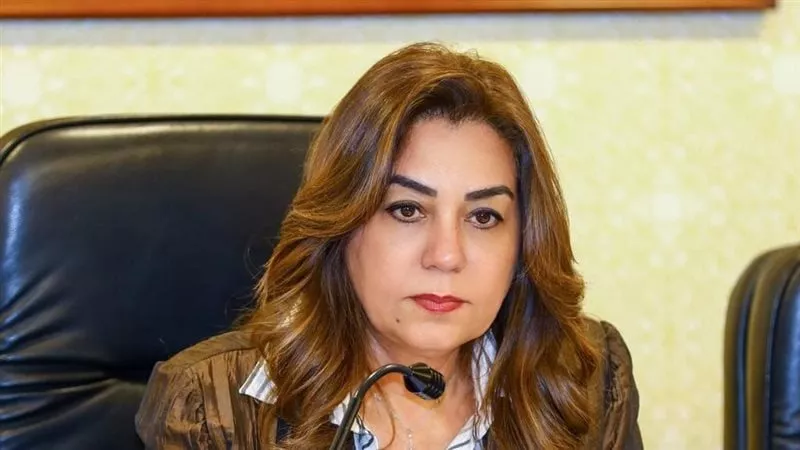 وزيرة التنمية المحلية تحيل مسؤولين بالخانكة للنيابة بسبب مخالفات جسيمة