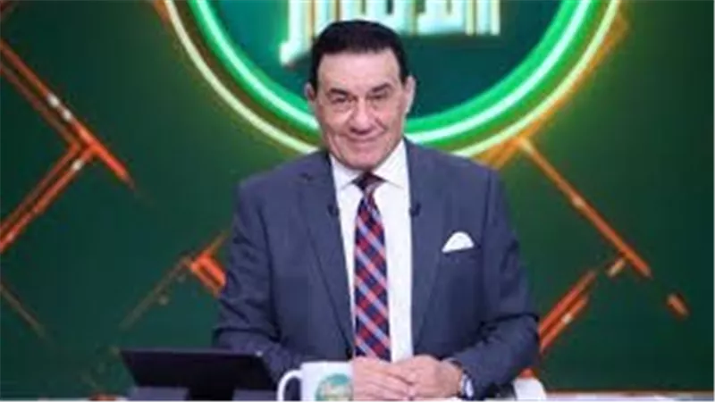 الأهلي يتخذ إجراءات قانونية ضد مدحت شلبي