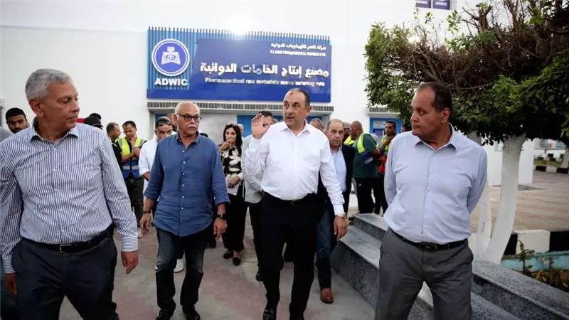  وزير قطاع الأعمال: تطوير 