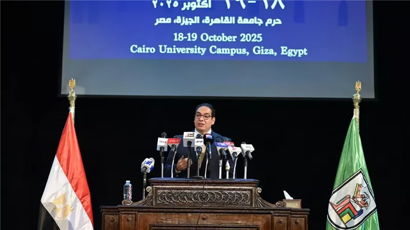 رئيس جامعة القاهرة: المؤتمر الدولي للذكاء الاصطناعي منصة وطنية تجمع الحكومة والصناعة والجامعات