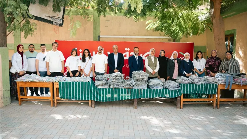   «إي آند مصر» تطلق مبادرة شاملة لتوفير بيئة تعليمية صحية لطلاب المدارس
