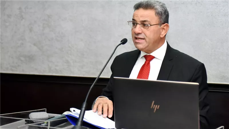  العامة للاستثمار تبحث جذب الاستثمارات المستدامة في ضوء آلية تعديل حدود الكربون 