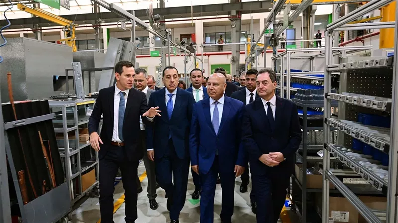 رئيس الوزراء يفتتح توسعات المصنع الإقليمي لشركة 