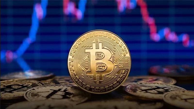 العملات الرقمية تشهد أسبوعًا متقلبًا.. و”بيتكوين” تهبط إلى 95 ألف دولار