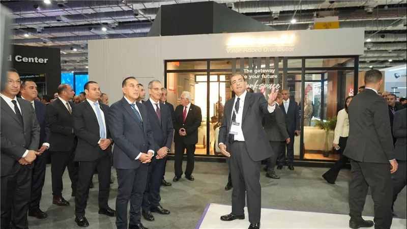 المصرية للاتصالات تكشف خطة طموحة للفايبر بسرعات تصل 500 ميجابت في Cairo ICT 2025