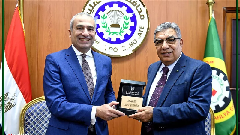 رئيس البنك الزراعي يلتقي محافظ الدقهلية لتعزيز دعم صغار المزارعين