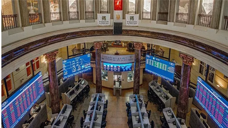 هبوط مؤشرات البورصة بختام تعاملات جلسة الإثنين بتداولات 8.3 مليار جنيه