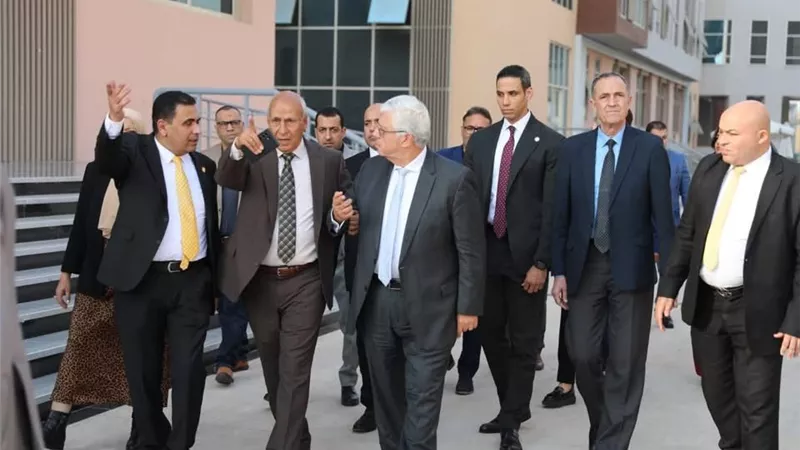 وزير التعليم العالي يتفقد جامعة ساكسوني مصر للعلوم التطبيقية والتكنولوجيا