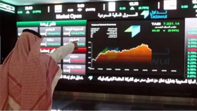 الأسهم السعودية تستهل تعاملات الخميس على ارتفاع بدعم من صعود القطاعات الكبرى
