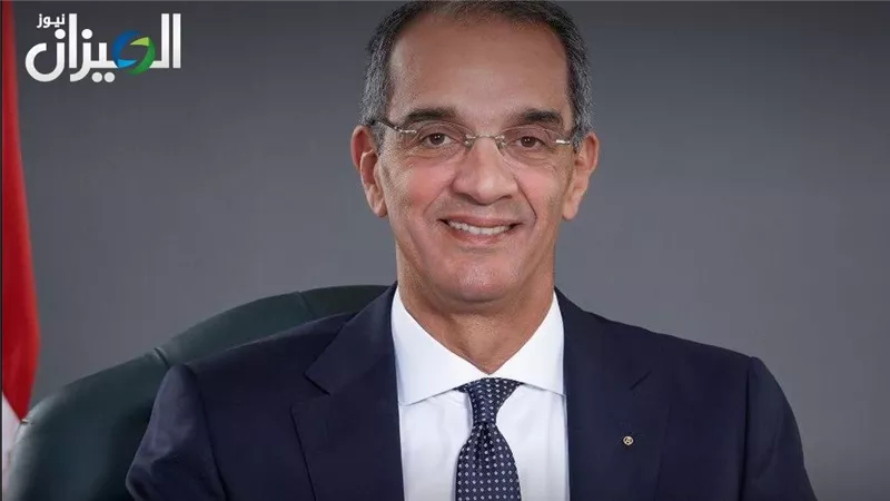 وزير الاتصالات: نسعي لزيادة أبراج المحمول إلى 50 ألف برج لتحقيق المعدل العالمي