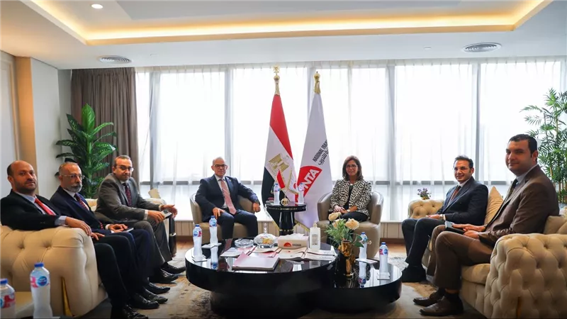 الرقابة المالية والأكاديمية الوطنية للتدريب تبحثان شراكة استراتيجية لتأهيل كوادر القطاع المالي غير المصرفي