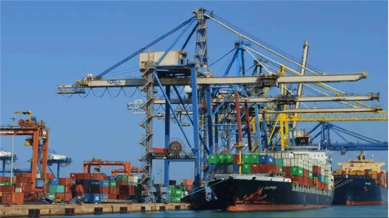 بلاك كاسبيان تعتزم الاستحواذ على 90% المتبقية من أسهم الإسكندرية لتداول الحاويات 