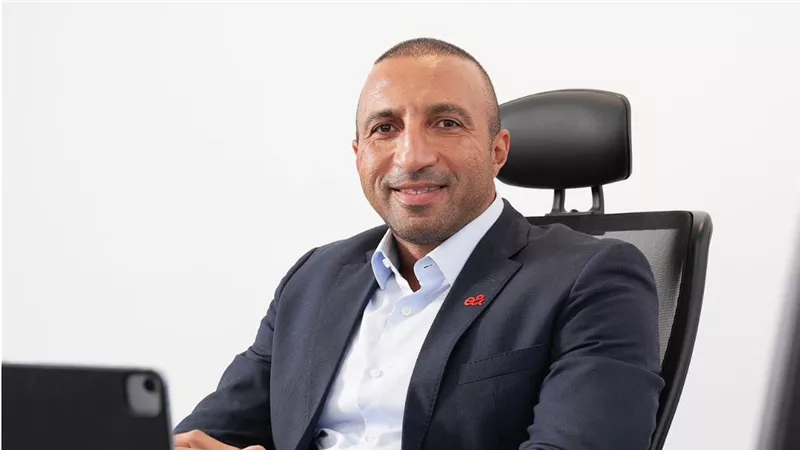 «إي آند مصر» تطلق أول حملة لإعادة تدوير الزجاجات البلاستيكية