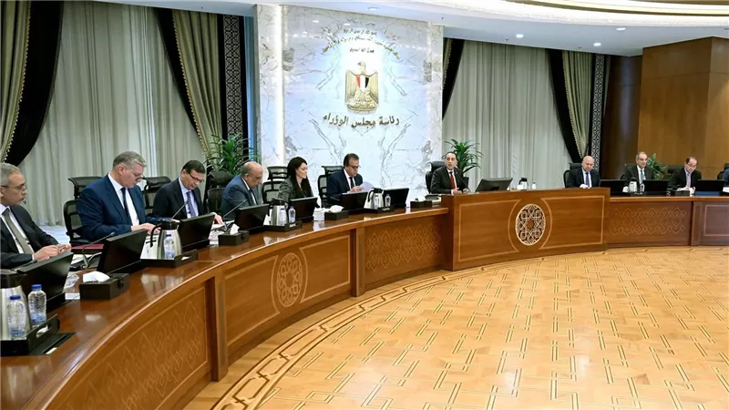 مدبولي: هدفنا إطلاق حزمة استثمارية متكاملة لإعطاء دفعة للقطاعات الرئيسية الواعدة