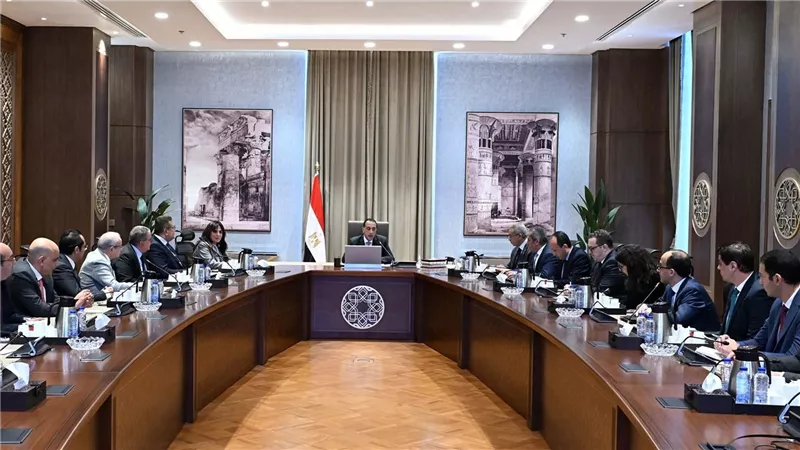 رئيس الوزراء يتابع تنفيذ مُخرجات اللجنة الاستشارية للتنمية العمرانية وتصدير العقار
