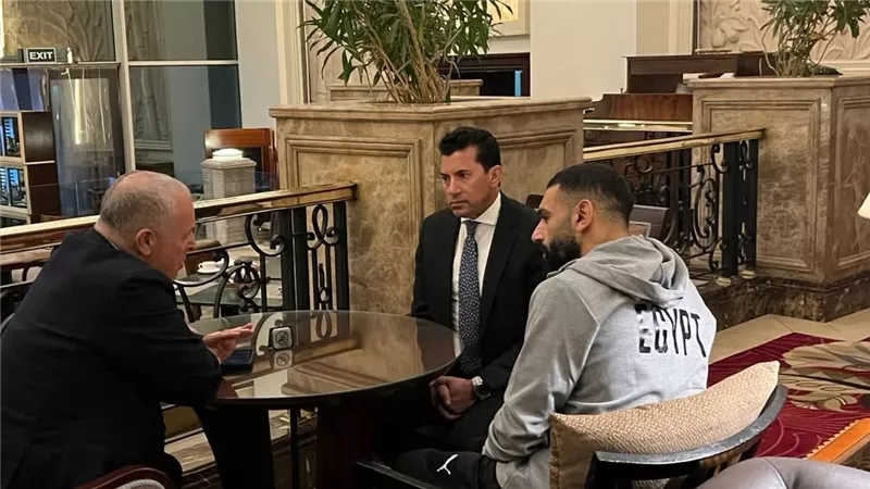 وزير الرياضة يشدّ أزر المنتخب الوطني قبل التوجه إلى المغرب للمشاركة في كأس أمم أفريقيا
