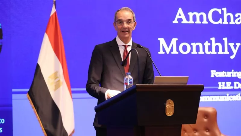 وزير الاتصالات: مصر الرقمية تقدم 210 خدمة حكومية رقمية