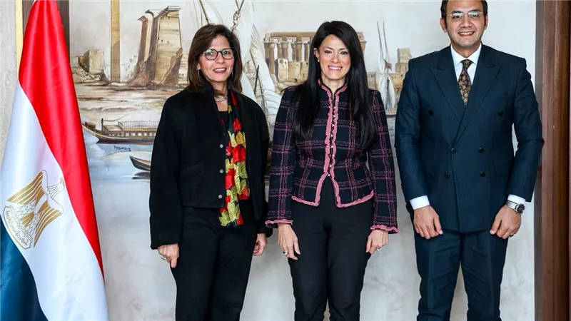 وزيرة التخطيط تبحث مع الأكاديمية الوطنية للتدريب تطوير البرامج الرئاسية وبناء الكوادر الوطنية