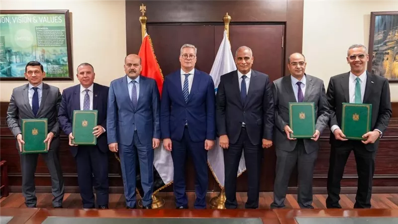 تحالف مصرفي بقيادة QNB مصر وCIB وبنك القاهرة يمول شركة العلمين لمنتجات السيليكون بـ140 مليون دولار