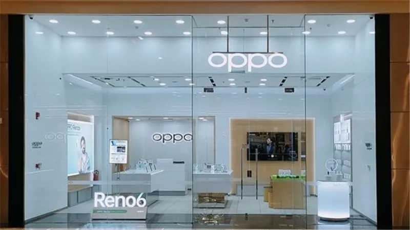 OPPO تفتتح أحدث متاجر Experience & Service في طنطا لتعزيز الابتكار 