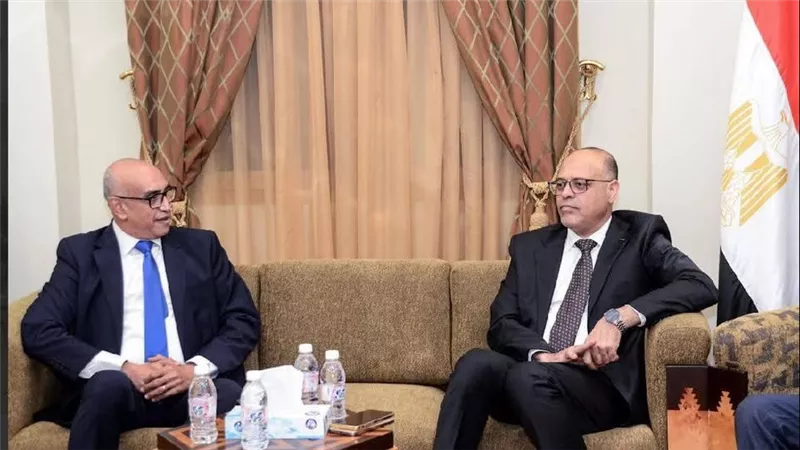 الحكومة تبحث توفير فرص عمل للمصريين في السعودية وتعزيز الاستقدام والاستثمار المشترك