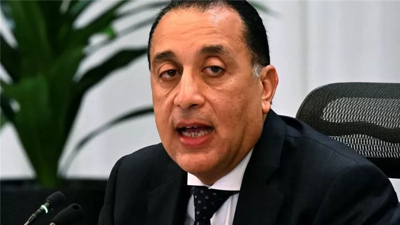 رئيس الوزراء يبدأ جولة تفقدية بعدد من المشروعات التنموية والخدمية بمحافظة المنيا