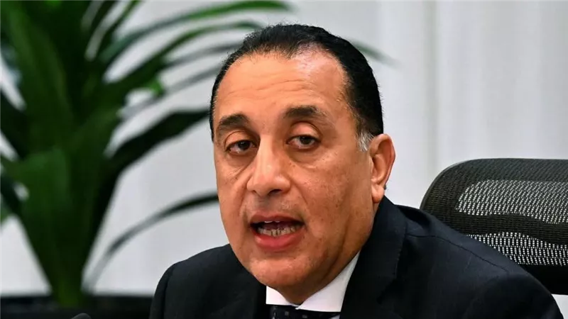 مدبولي يتفقد مصنع شركة القناة للسكر بالمنيا استعدادًا لموسم بنجر 2026