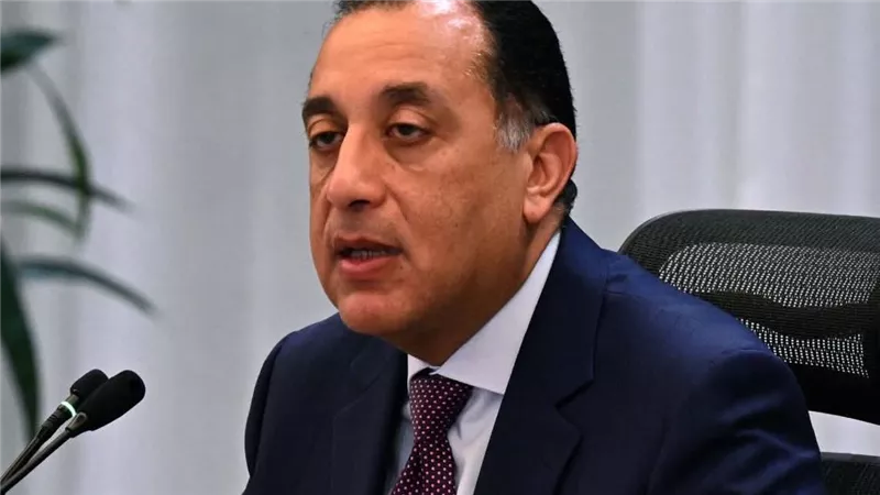 رئيس الوزراء يستعرض التقديرات الأولية لمشروع موازنة العام المالي 2026-2027