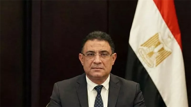 رئيس الوزراء يصدر قرارًا بتعيين حمدي بدوي مساعدًا لرئيس الهيئة العامة للرقابة المالية