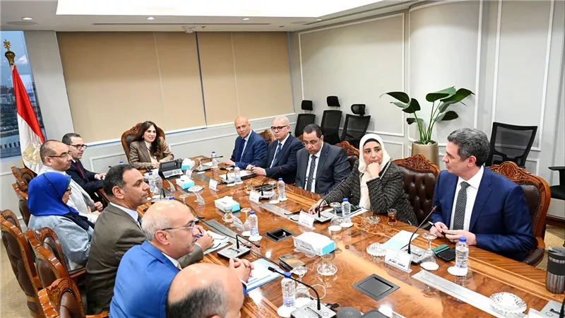 وزيرة الإسكان تبحث مع الشركة السعودية المصرية للتعمير معدلات تسويق عدد من مشروعات هيئة المجتمعات العمرانية الجديدة